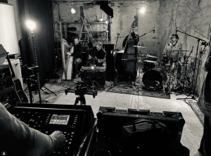 Coriolan and iUteurki, Studio Faire Play, Photo Colin Usher